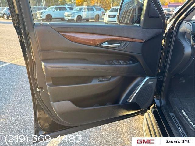 used 2016 Cadillac Escalade car, priced at $27,900