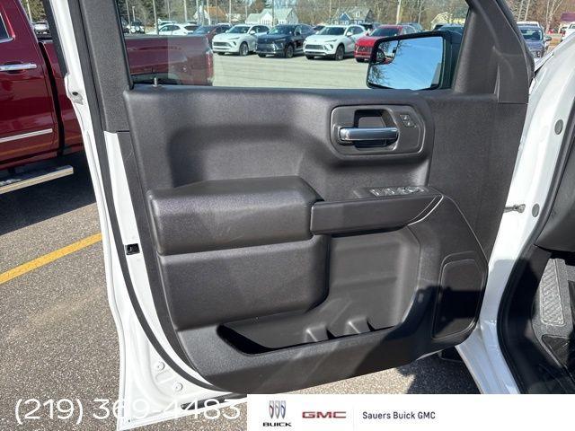 new 2025 GMC Sierra 1500 car, priced at $42,395