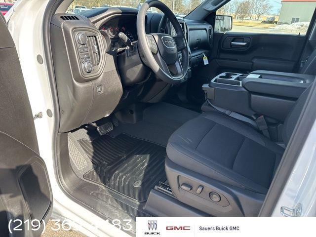 new 2025 GMC Sierra 1500 car, priced at $42,395