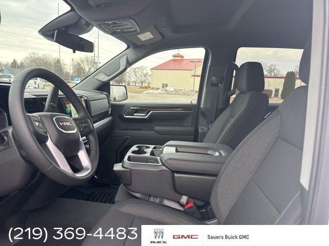 new 2025 GMC Sierra 1500 car, priced at $49,640
