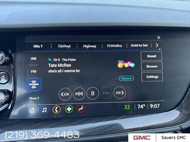 used 2022 Buick Envision car, priced at $25,805