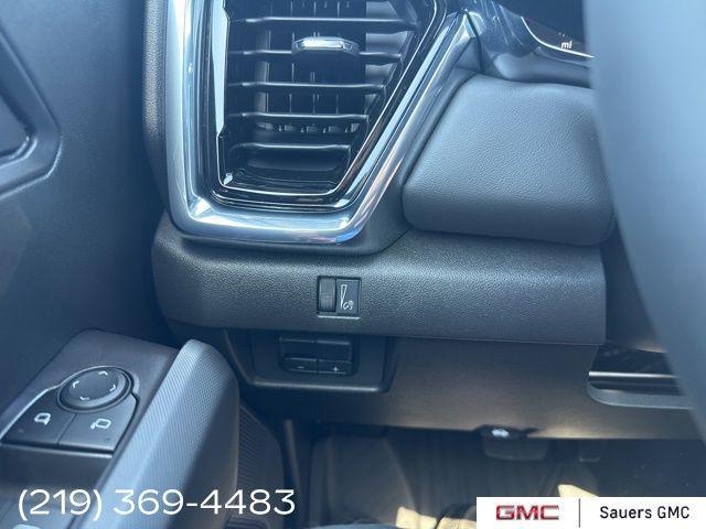 new 2025 GMC Canyon car, priced at $50,720