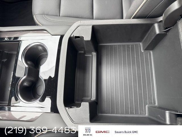 new 2025 GMC Yukon XL car, priced at $80,160