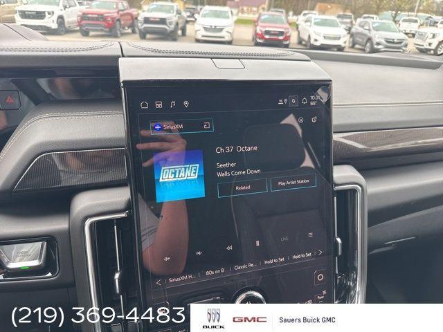new 2025 GMC Yukon XL car, priced at $80,160