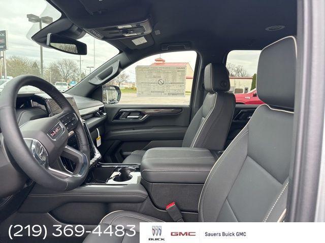new 2025 GMC Yukon XL car, priced at $80,160