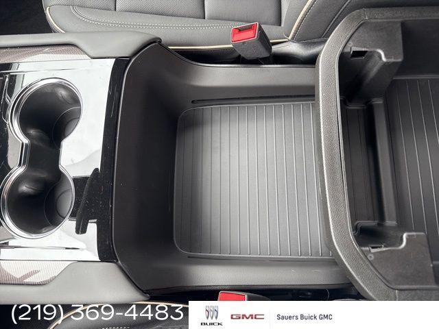 new 2025 GMC Yukon XL car, priced at $80,160