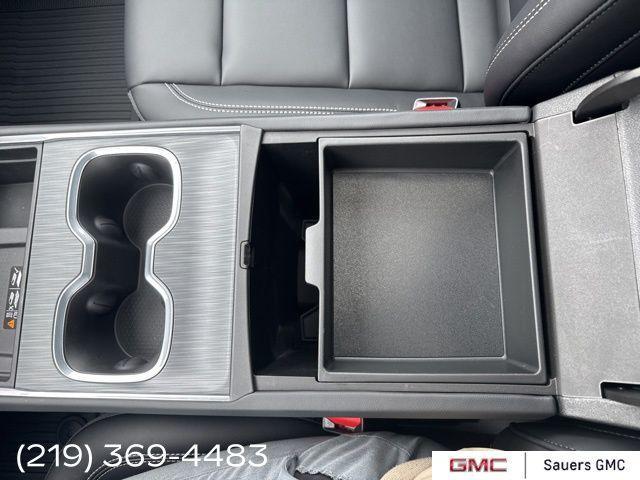 new 2025 GMC Acadia car, priced at $52,565
