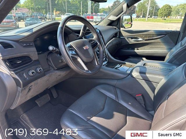 used 2019 Cadillac Escalade ESV car, priced at $39,900