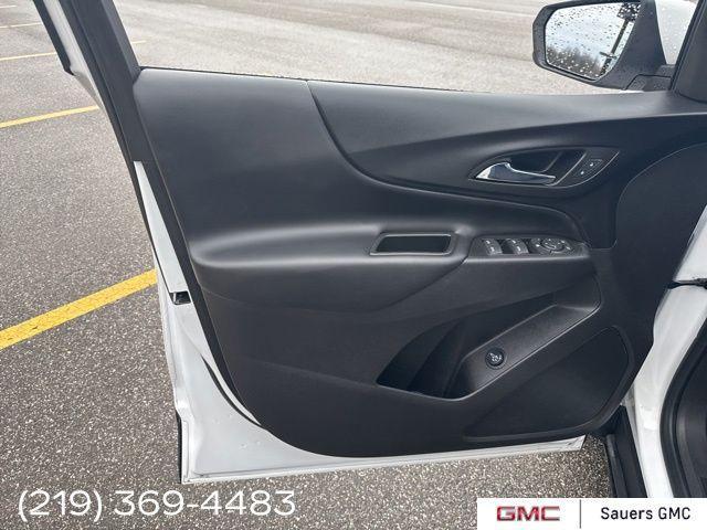 used 2022 Chevrolet Equinox car, priced at $21,900