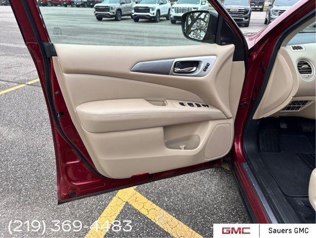 used 2017 Nissan Pathfinder car, priced at $18,580