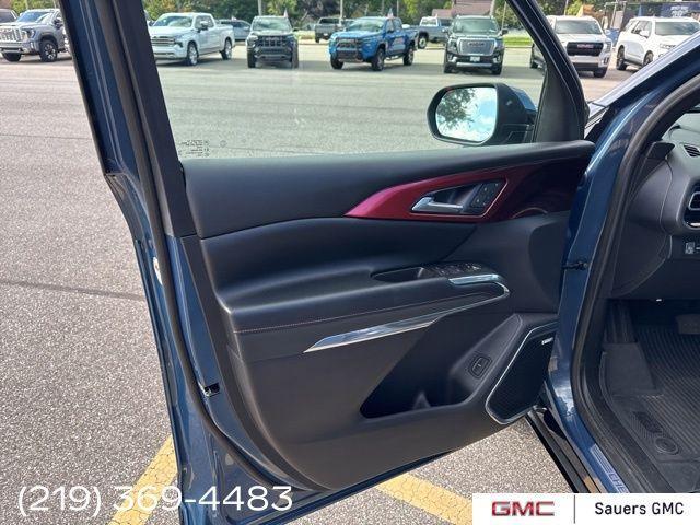 used 2024 Chevrolet Traverse car, priced at $55,190