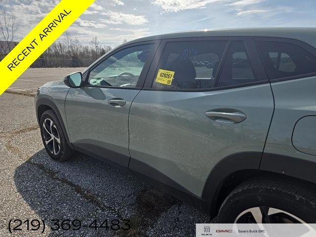 used 2024 Chevrolet Trax car
