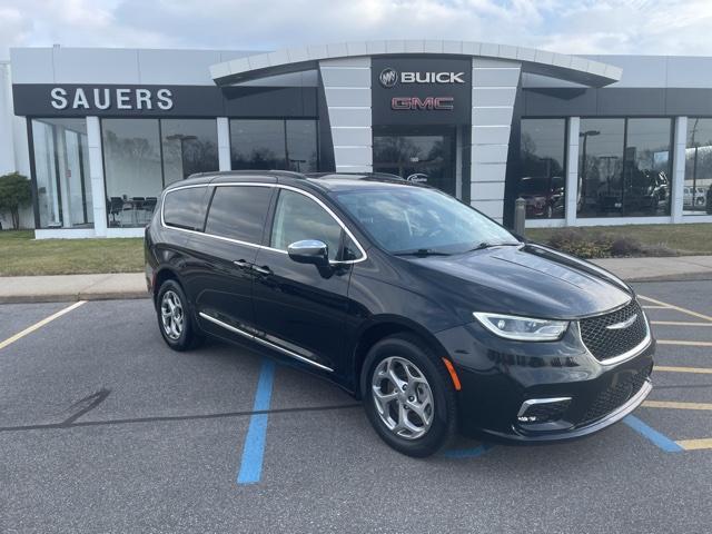 used 2022 Chrysler Pacifica car, priced at $40,679