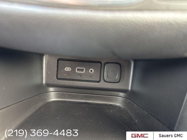 used 2022 Chevrolet Equinox car, priced at $19,330