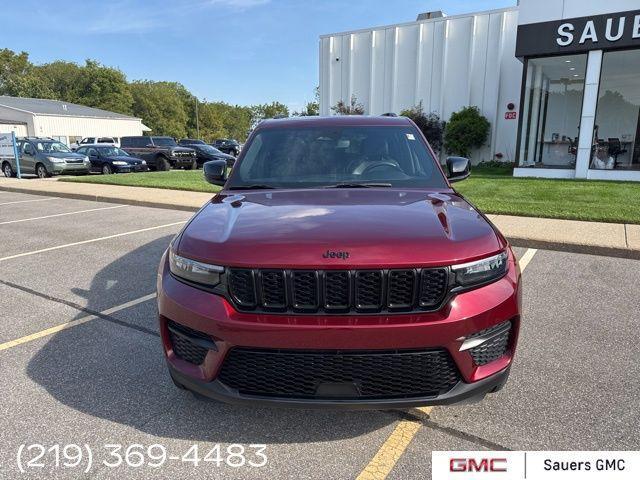 used 2023 Jeep Grand Cherokee car, priced at $35,203