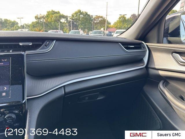 used 2023 Jeep Grand Cherokee car, priced at $35,203