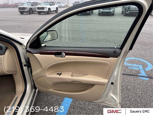 used 2010 Buick Lucerne car, priced at $9,995