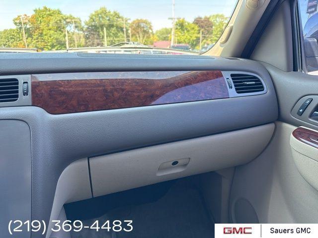 used 2014 GMC Yukon XL car, priced at $11,900