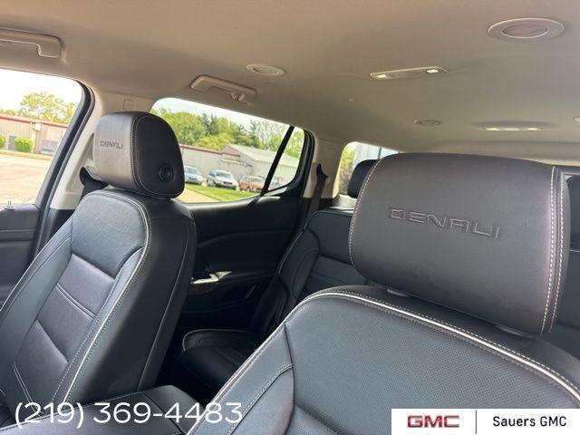 used 2023 GMC Acadia car, priced at $38,400