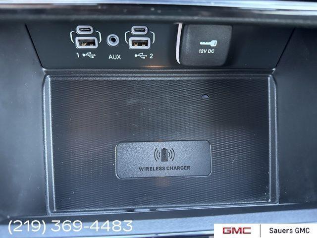 used 2023 Jeep Grand Cherokee car, priced at $34,900