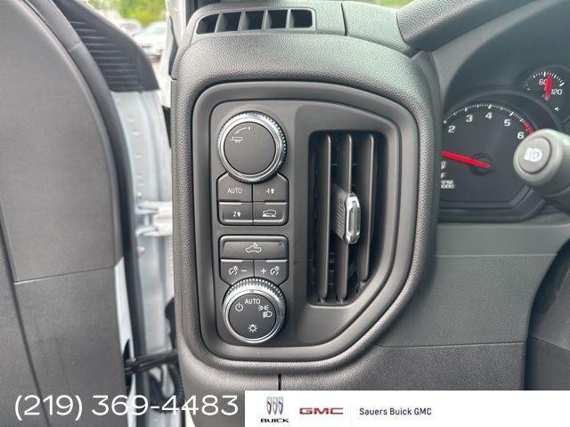 new 2025 GMC Sierra 1500 car, priced at $38,730