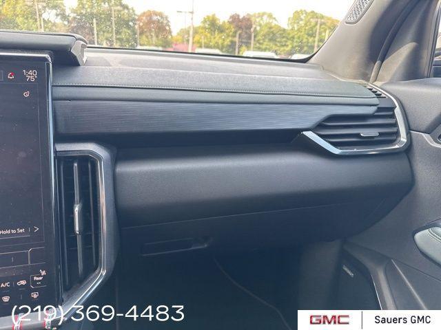 used 2024 GMC Acadia car