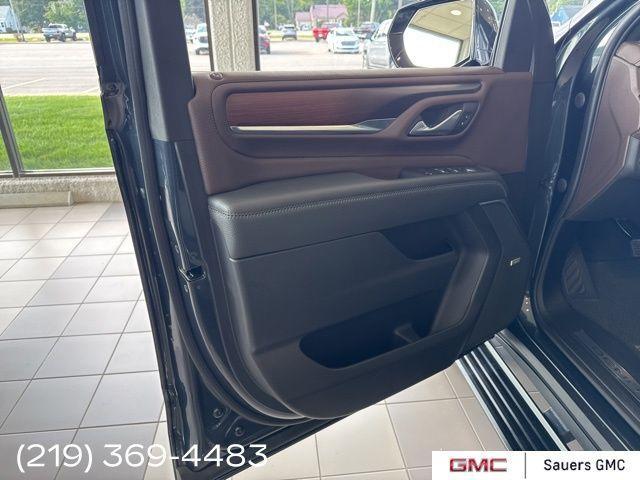 used 2022 GMC Yukon car, priced at $73,900