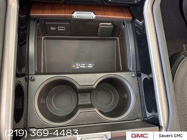 used 2022 GMC Yukon car, priced at $73,900