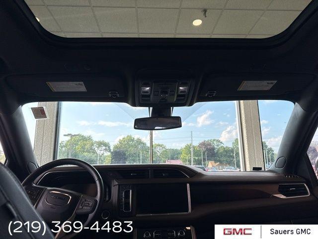 used 2022 GMC Yukon car, priced at $73,900