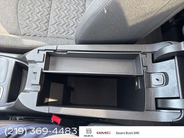 used 2022 Chevrolet Equinox car, priced at $25,980