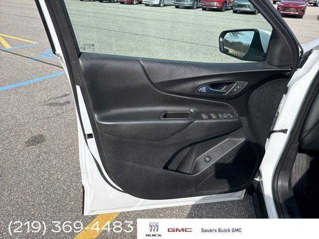 used 2022 Chevrolet Equinox car, priced at $25,980