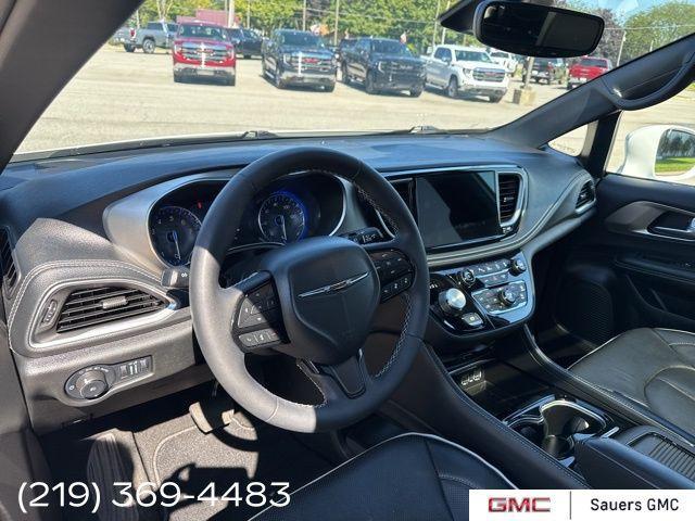 used 2022 Chrysler Pacifica car, priced at $36,774