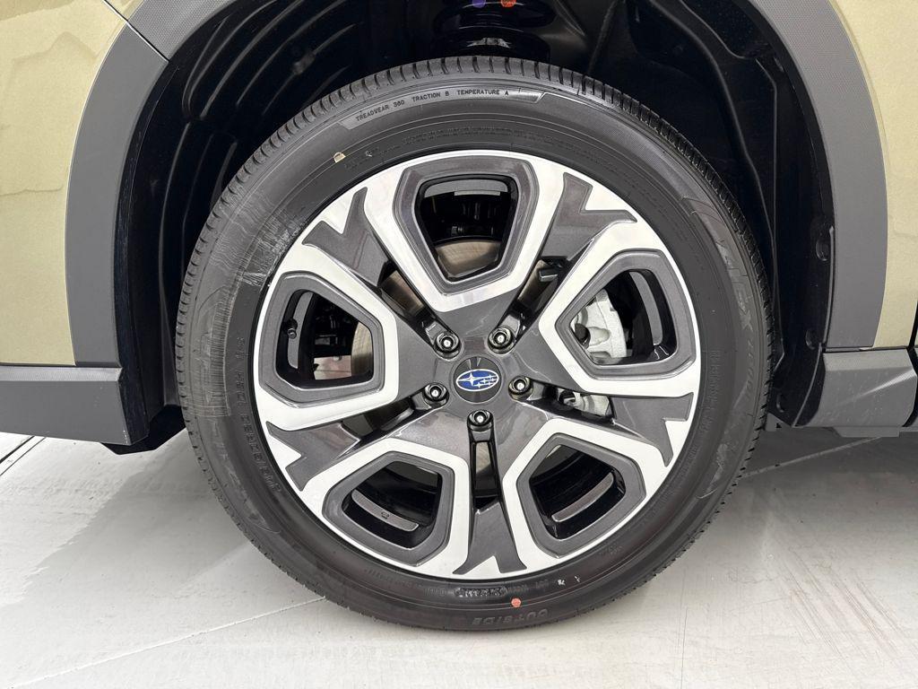 new 2025 Subaru Ascent car, priced at $49,305