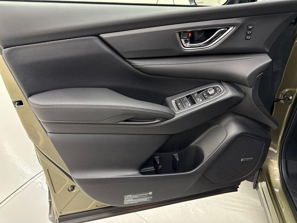 new 2025 Subaru Ascent car, priced at $49,305