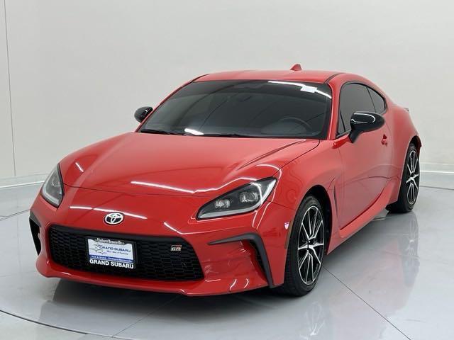 used 2022 Toyota GR86 car, priced at $27,911