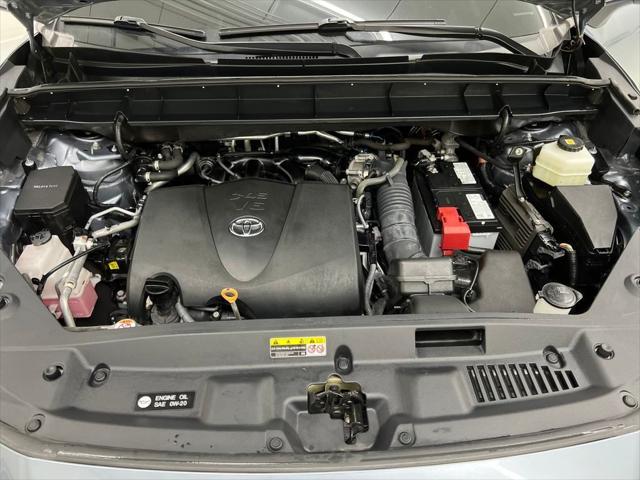 used 2021 Toyota Highlander car, priced at $33,945