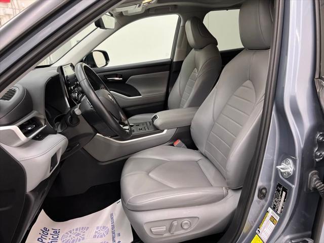 used 2021 Toyota Highlander car, priced at $33,945