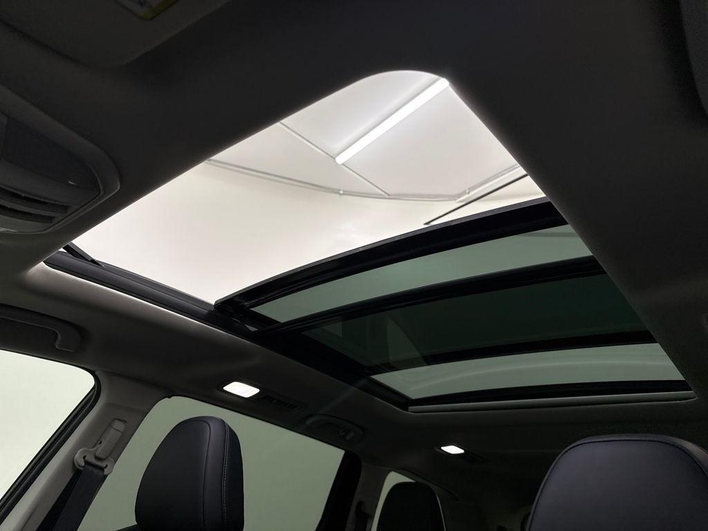 new 2025 Subaru Ascent car, priced at $53,672