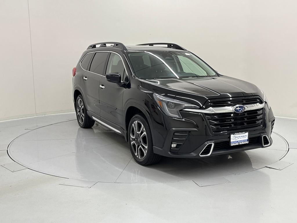 used 2025 Subaru Ascent car, priced at $44,917