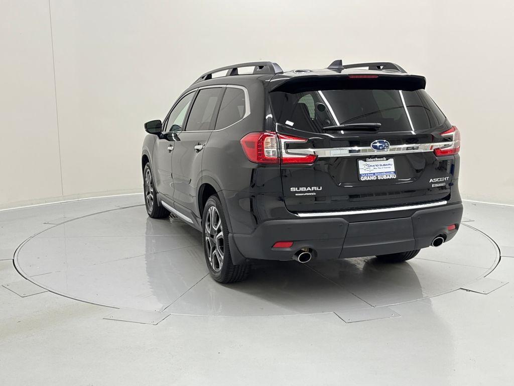 used 2025 Subaru Ascent car, priced at $44,917