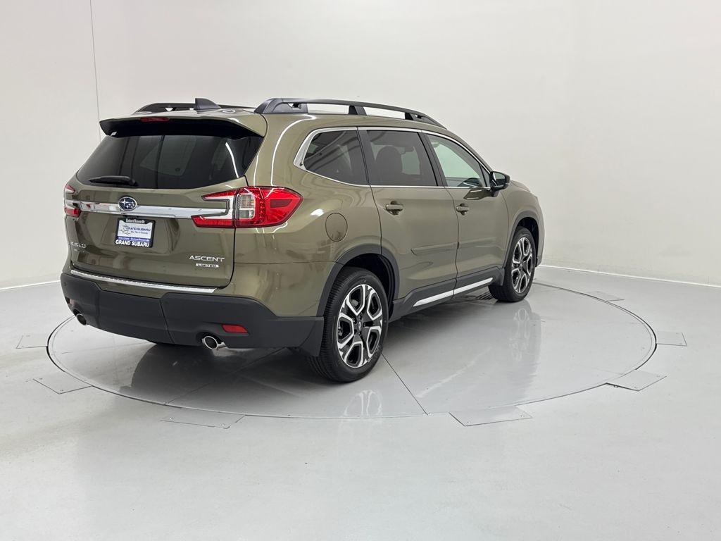 new 2025 Subaru Ascent car, priced at $50,426