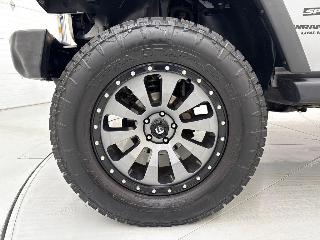 used 2016 Jeep Wrangler Unlimited car, priced at $18,936