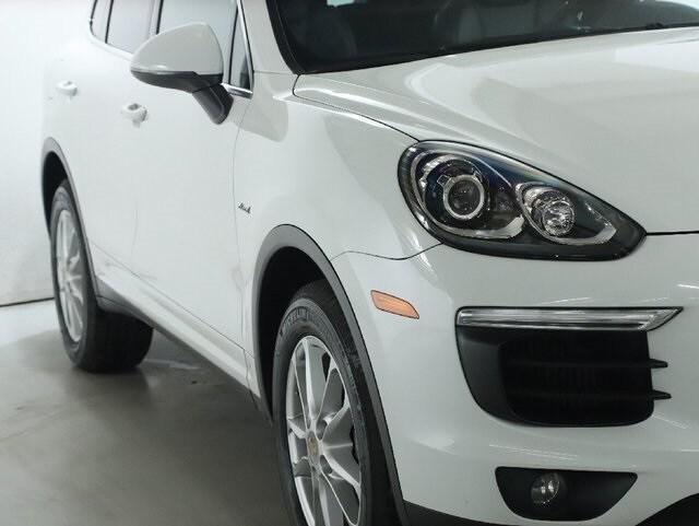 used 2015 Porsche Cayenne car, priced at $27,995