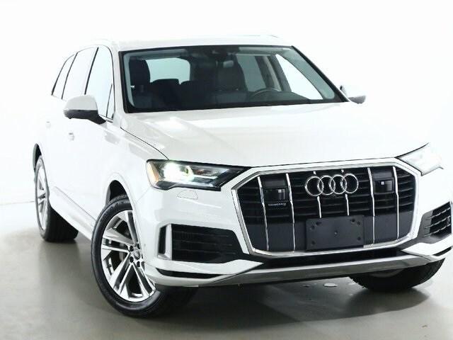 used 2023 Audi Q7 car, priced at $37,900