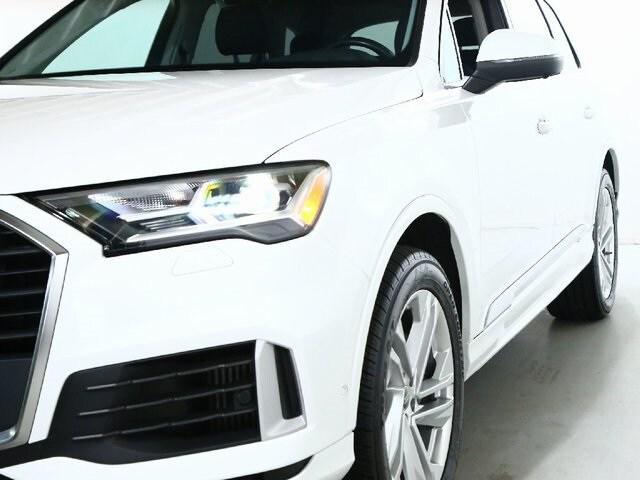 used 2023 Audi Q7 car, priced at $37,900