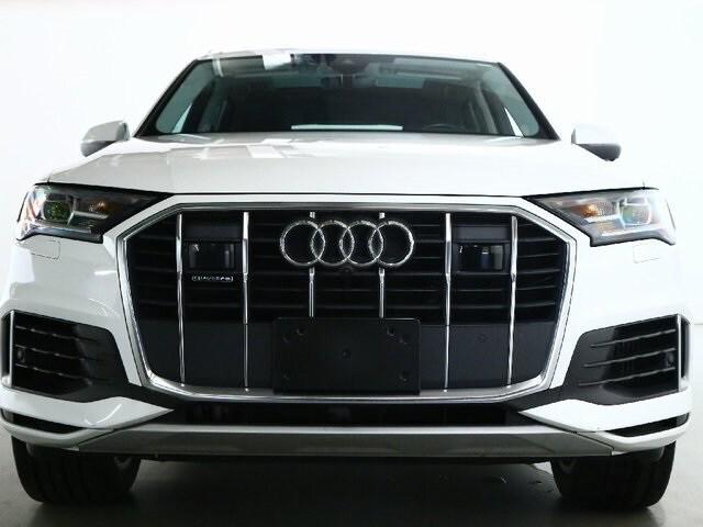 used 2023 Audi Q7 car, priced at $37,900