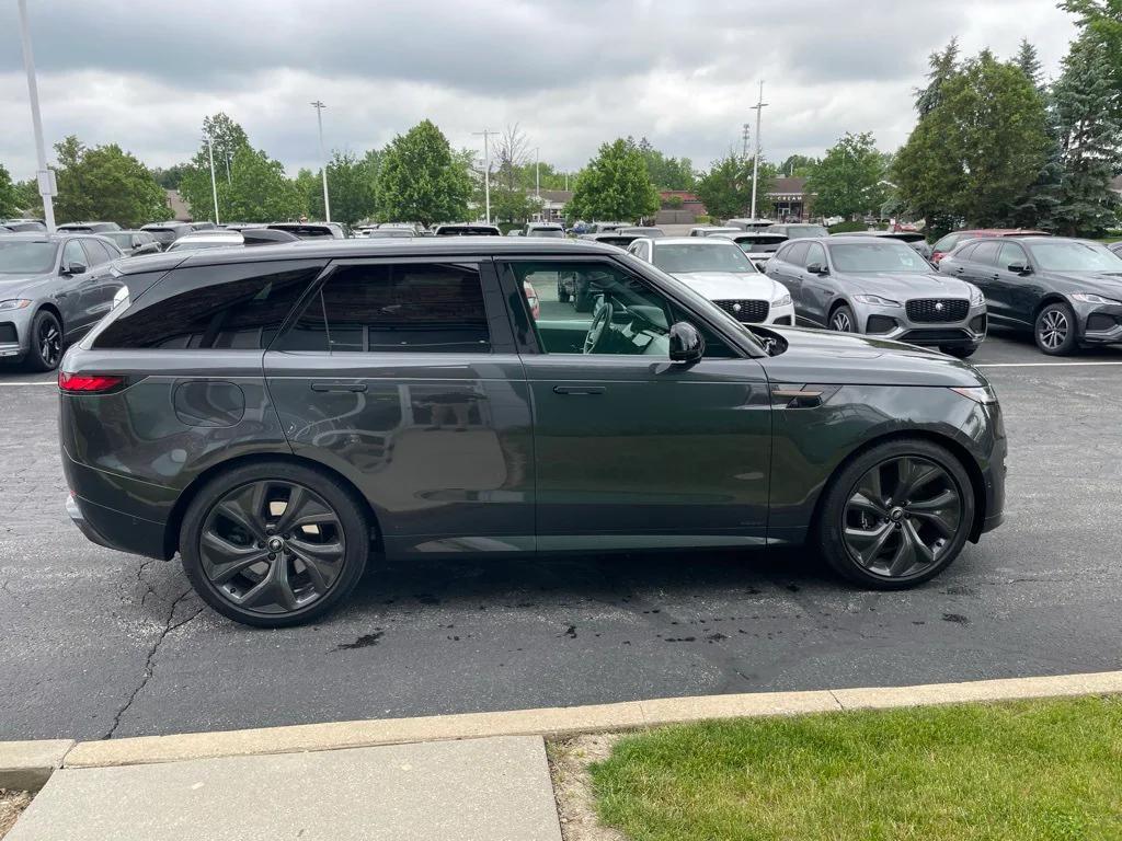 new 2025 Land Rover Range Rover Sport car, priced at $129,605