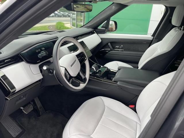 new 2025 Land Rover Range Rover Sport car, priced at $129,605