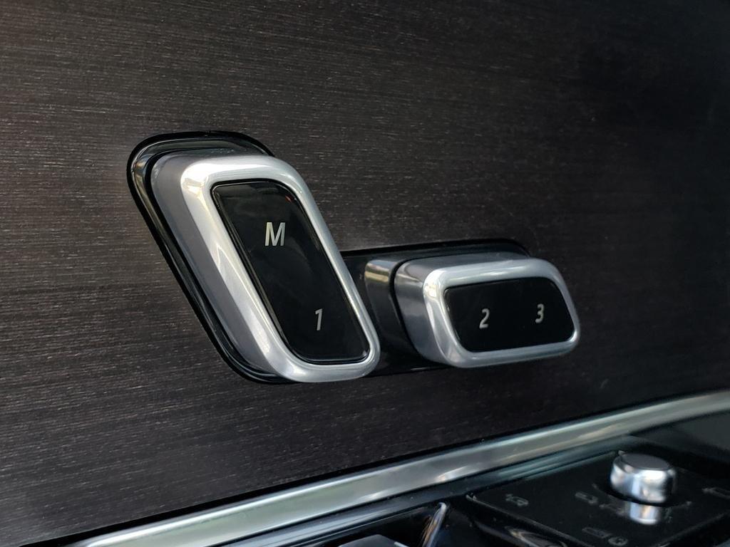 new 2025 Land Rover Range Rover car, priced at $151,055