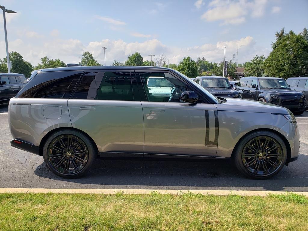 new 2025 Land Rover Range Rover car, priced at $151,055